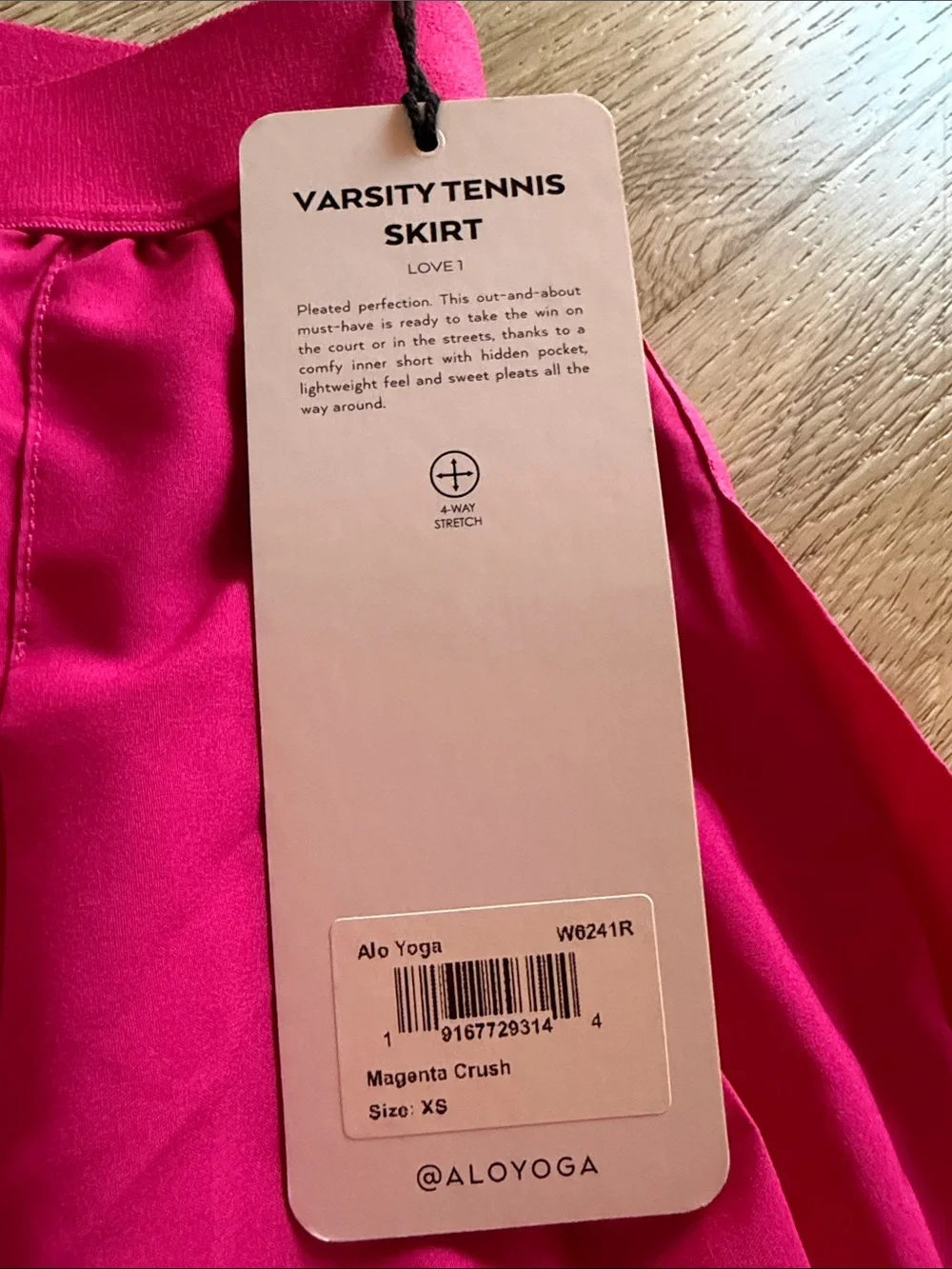 NWOT ALO Yoga Fuchsia Pink Circle Skater Skirt